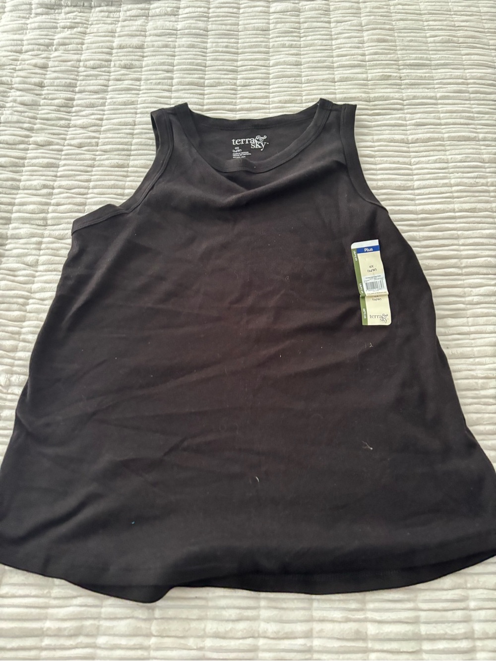 terra & sky Black Ribbed Crewneck Top and old navy tank